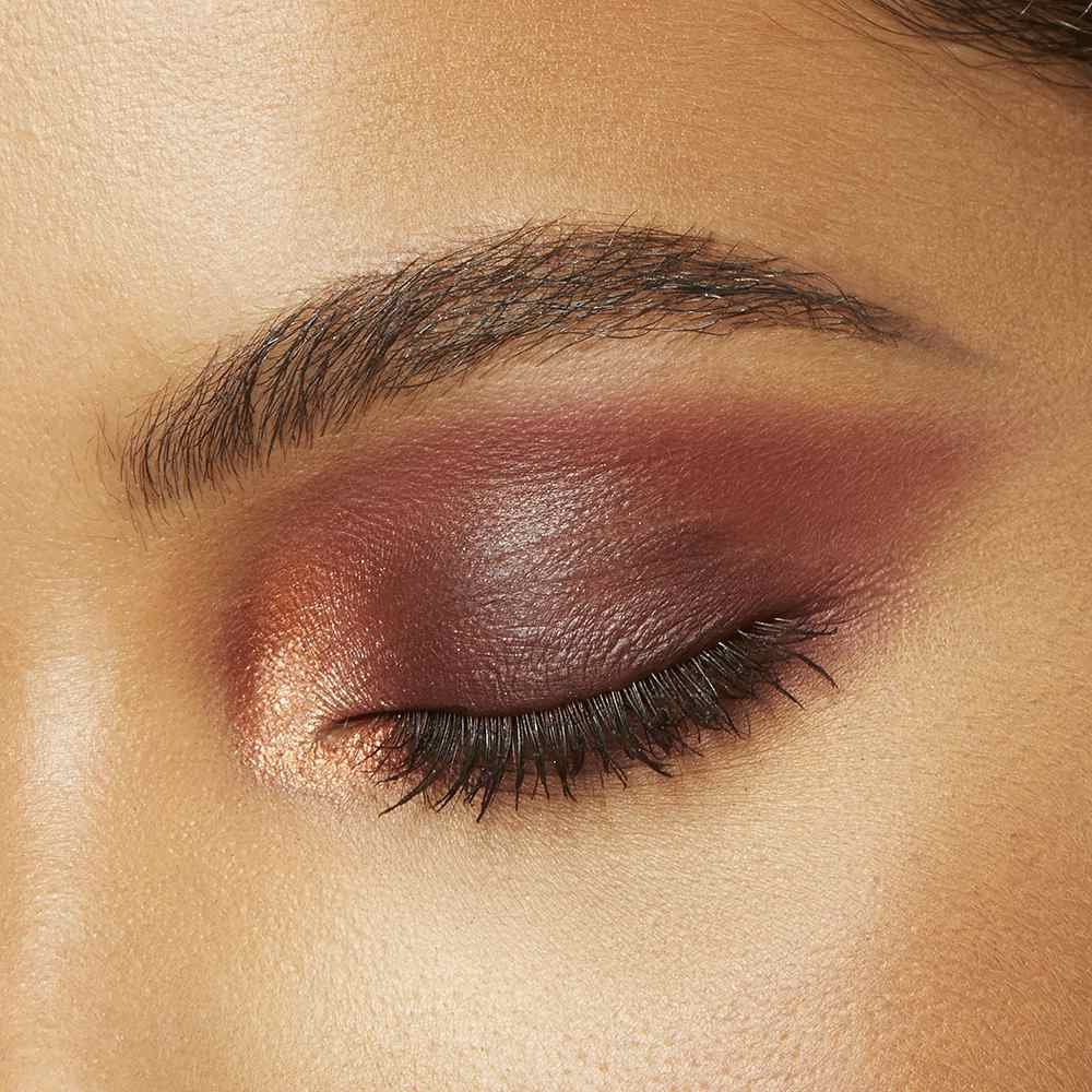 Cómo usar el corrector como primer para sombras de ojos, Maybelline, image size:1000x1000